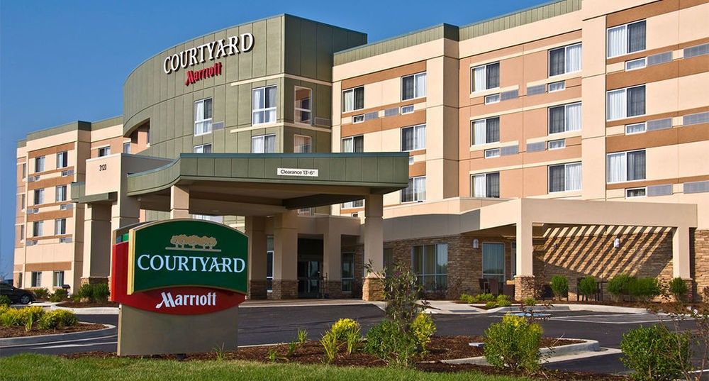 Courtyard Лейк Чарлс Екстериор снимка